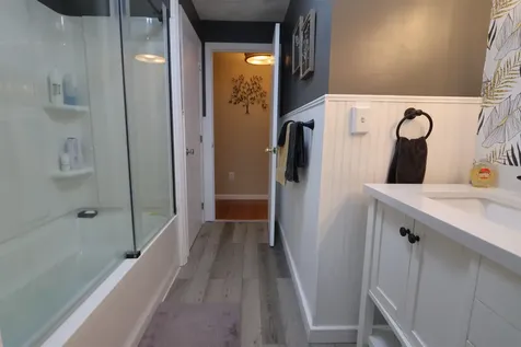 19 Beach Drive Kingston NH 03848