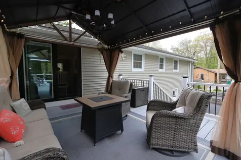 19 Beach Drive Kingston NH 03848