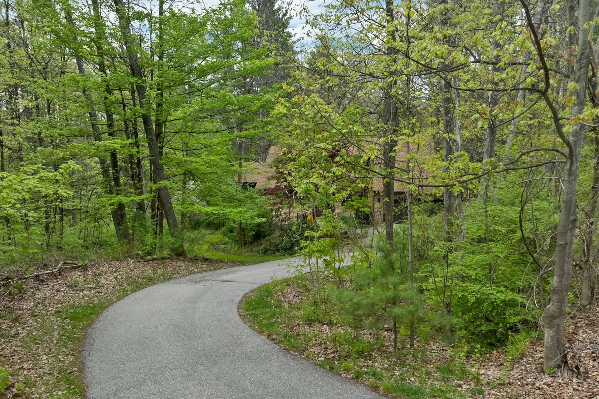 16 Old Manchester Road Amherst NH 03031