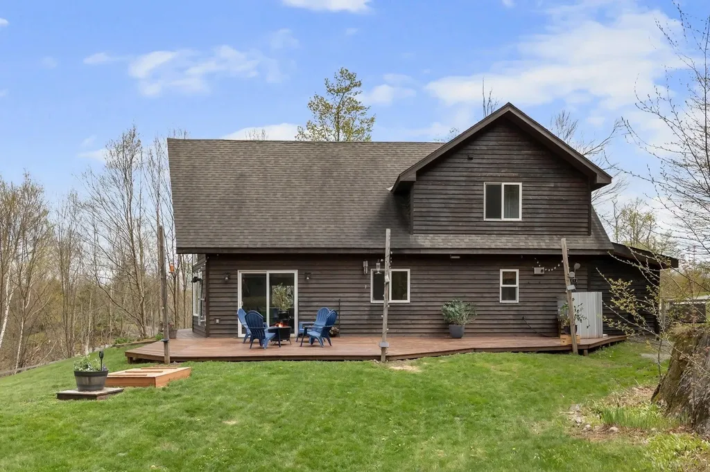 96 Deerfield Hills Road Morristown VT 05661