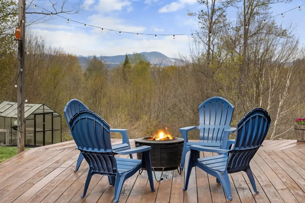 96 Deerfield Hills Road Morristown VT 05661