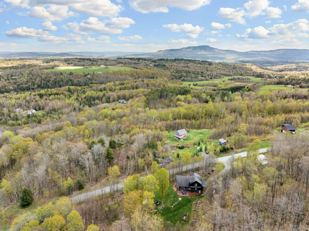 96 Deerfield Hills Road Morristown VT 05661
