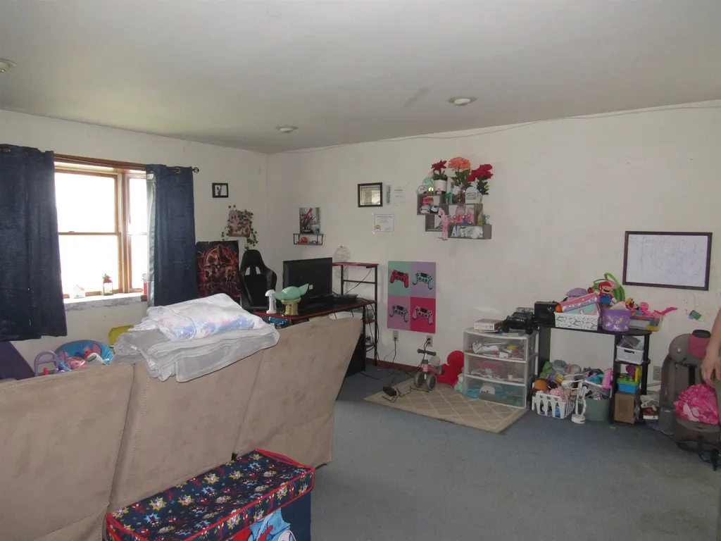 31 South Street Troy VT 05859