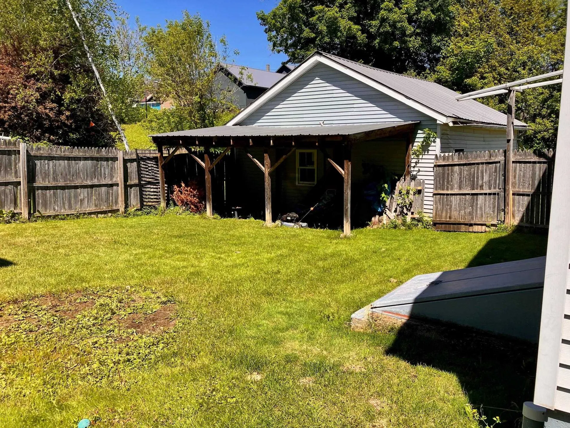 31 South Street Troy VT 05859