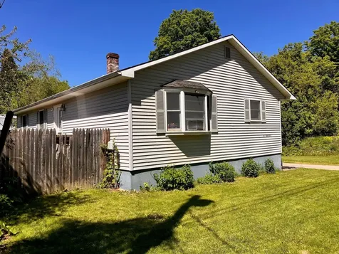 31 South Street Troy VT 05859