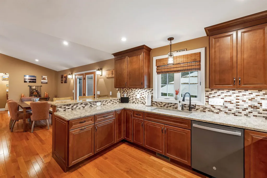 7 Pendleton Road Laconia NH 03246
