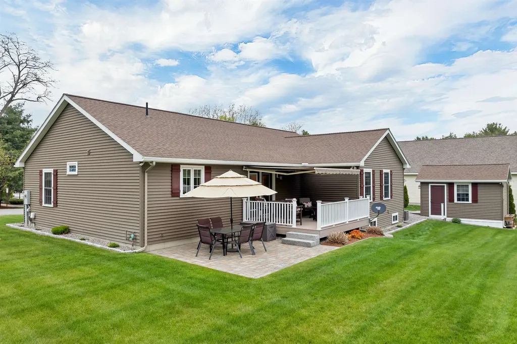 7 Pendleton Road Laconia NH 03246