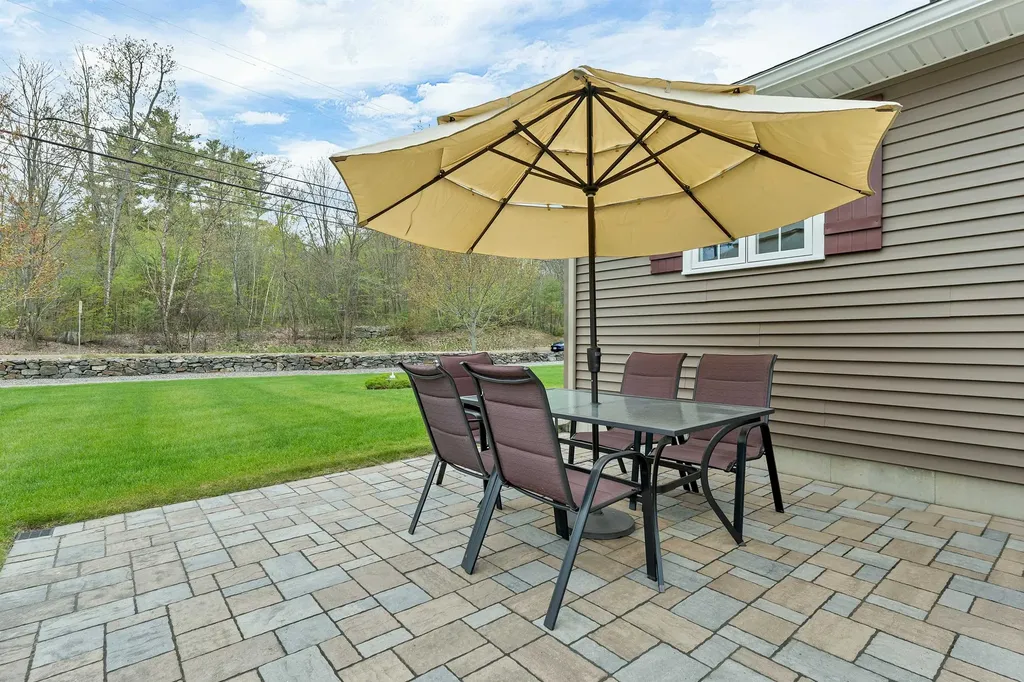 7 Pendleton Road Laconia NH 03246