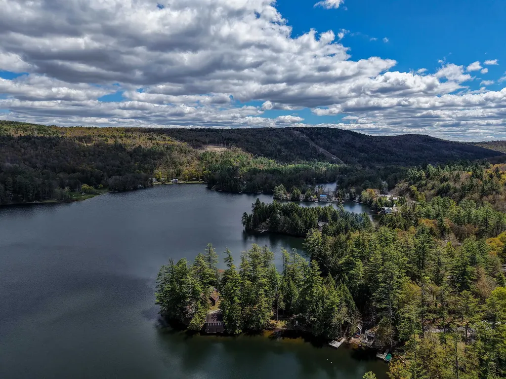 38 Northshore Drive Ludlow VT 05149