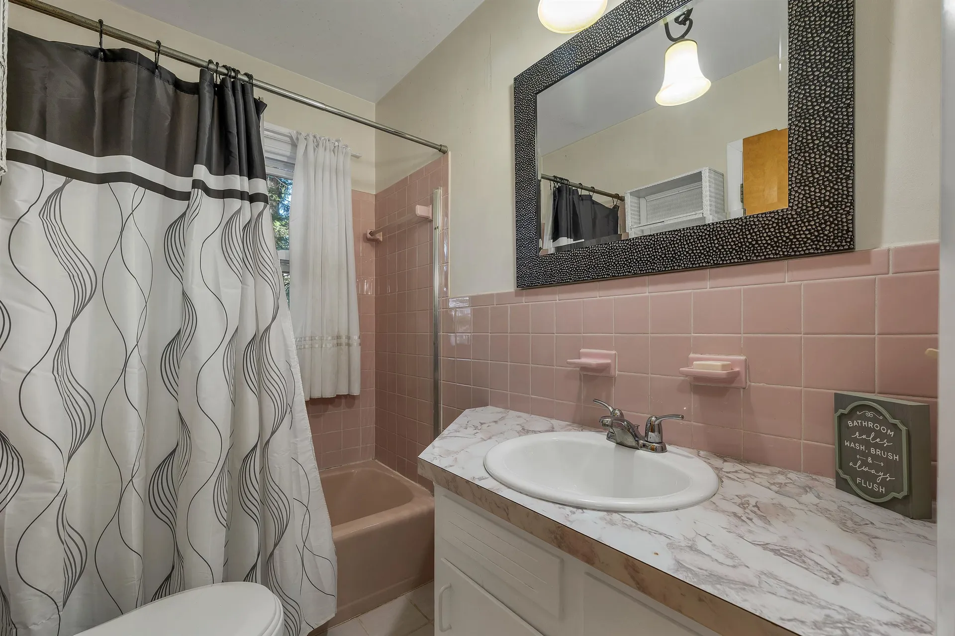 166 Red Gate Lane Rindge NH 03461