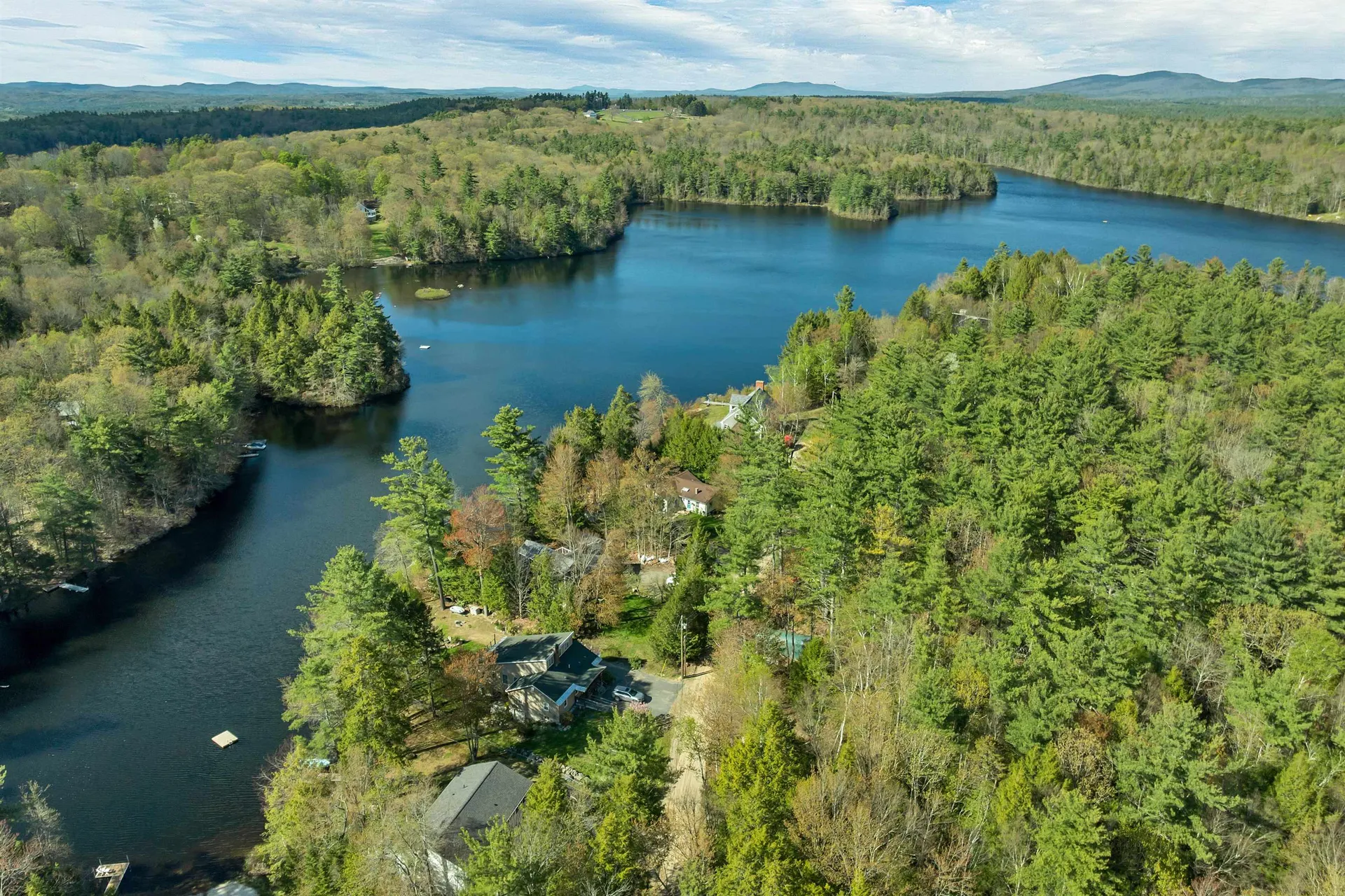 166 Red Gate Lane Rindge NH 03461