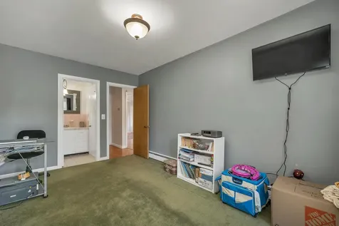 166 Red Gate Lane Rindge NH 03461