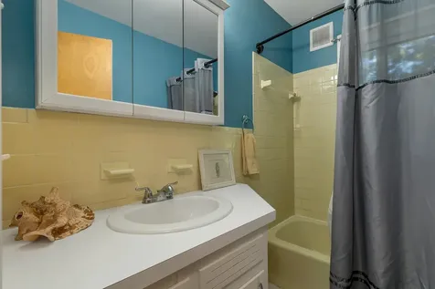 166 Red Gate Lane Rindge NH 03461