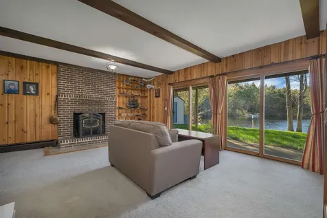 166 Red Gate Lane Rindge NH 03461