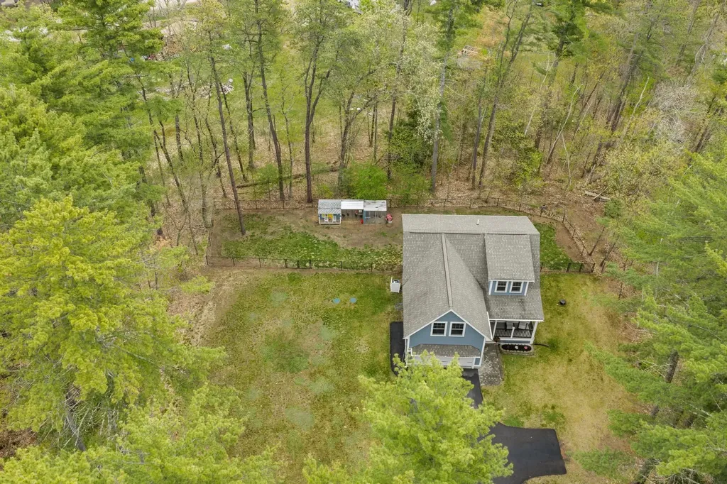 55 Mill Pond Road Epping NH 03042
