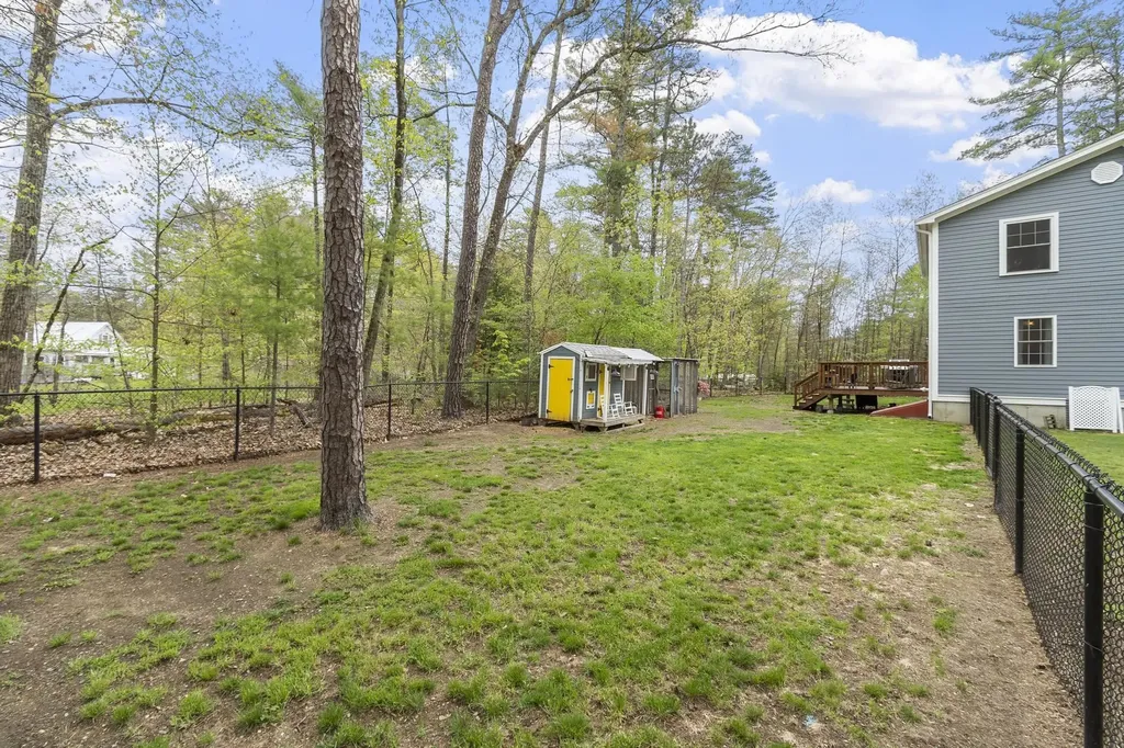 55 Mill Pond Road Epping NH 03042