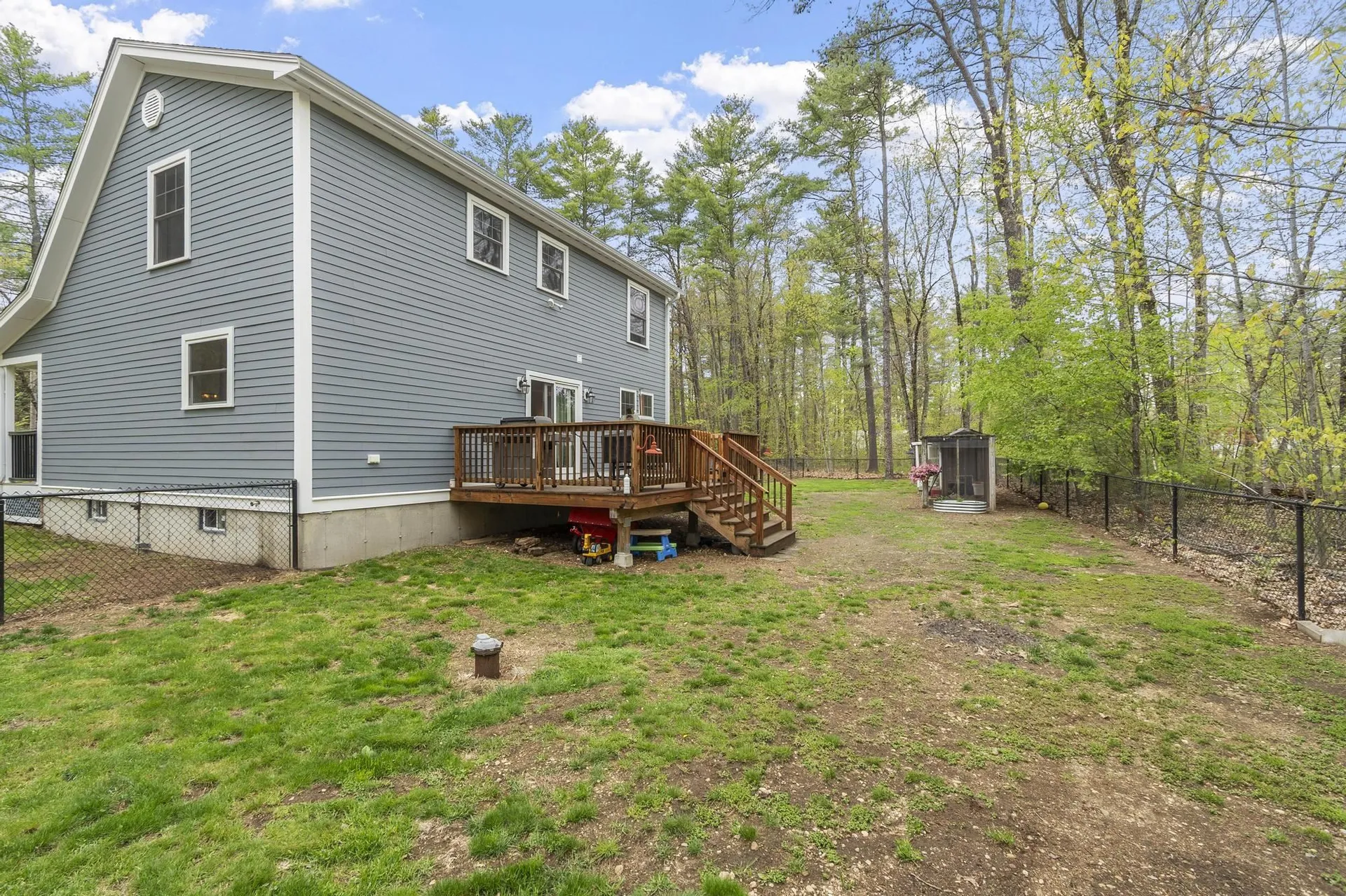 55 Mill Pond Road Epping NH 03042