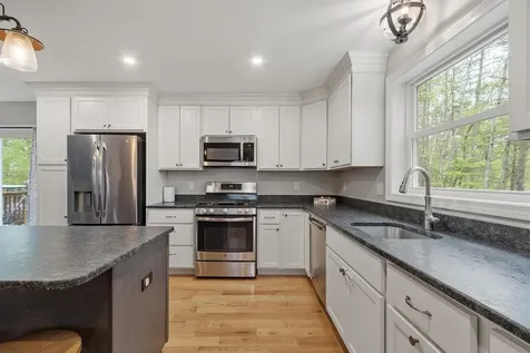 55 Mill Pond Road Epping NH 03042