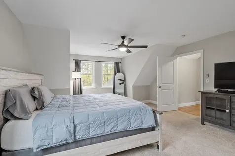 55 Mill Pond Road Epping NH 03042
