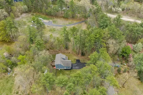 55 Mill Pond Road Epping NH 03042