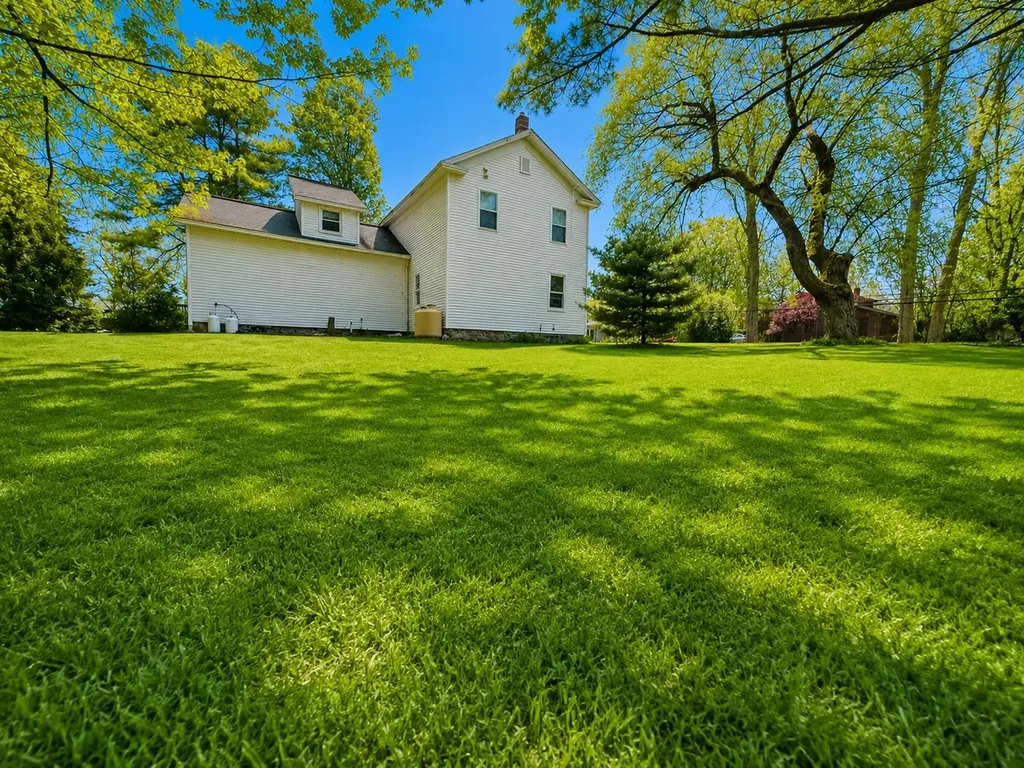 1963 Forestdale Road Brandon VT 05733
