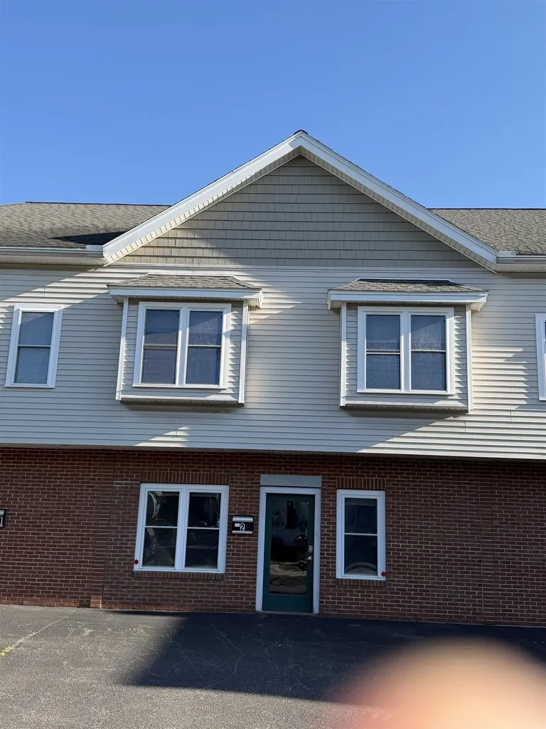 21 East Pearl Street Nashua NH 03060