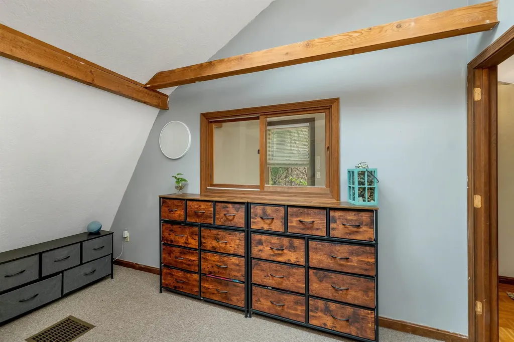 5 Chalet Drive Gilford NH 03249