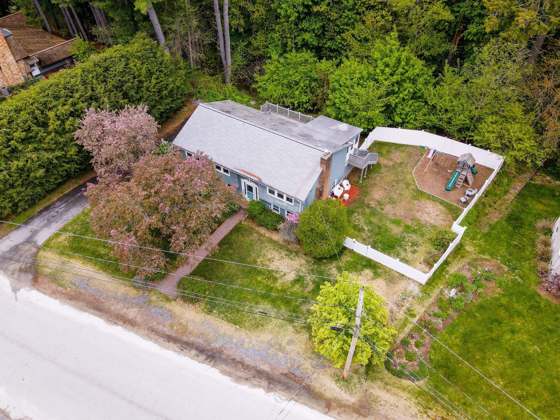 9 Sunrise Drive Hudson NH 03051