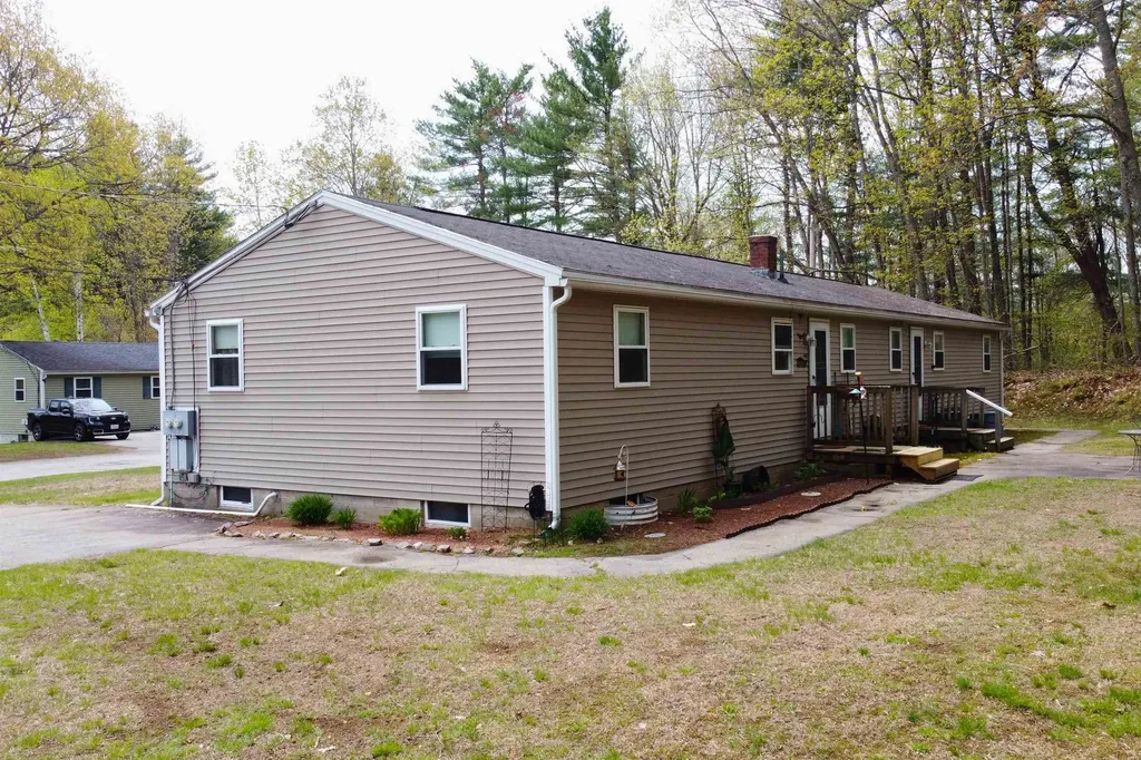 9-10 Patricia Street Somersworth NH 03878