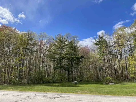 379 Huse Road Manchester NH 03103