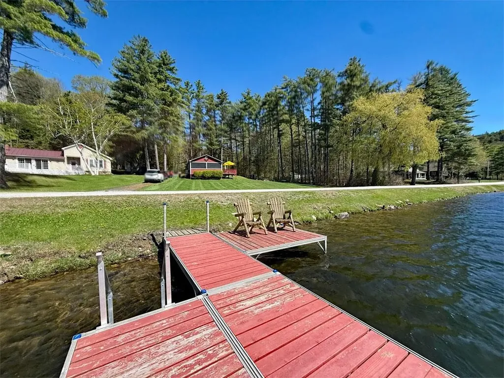 845 Burr Pond Road Sudbury VT 05733