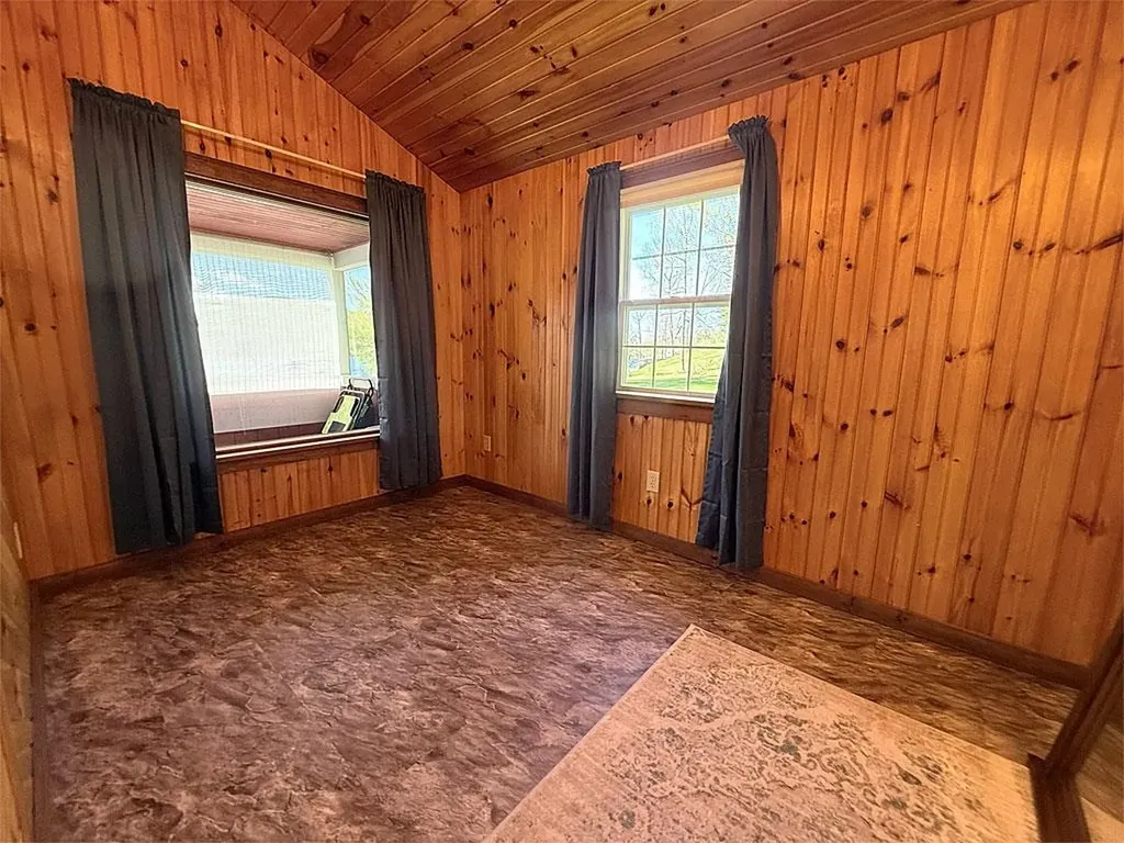 845 Burr Pond Road Sudbury VT 05733