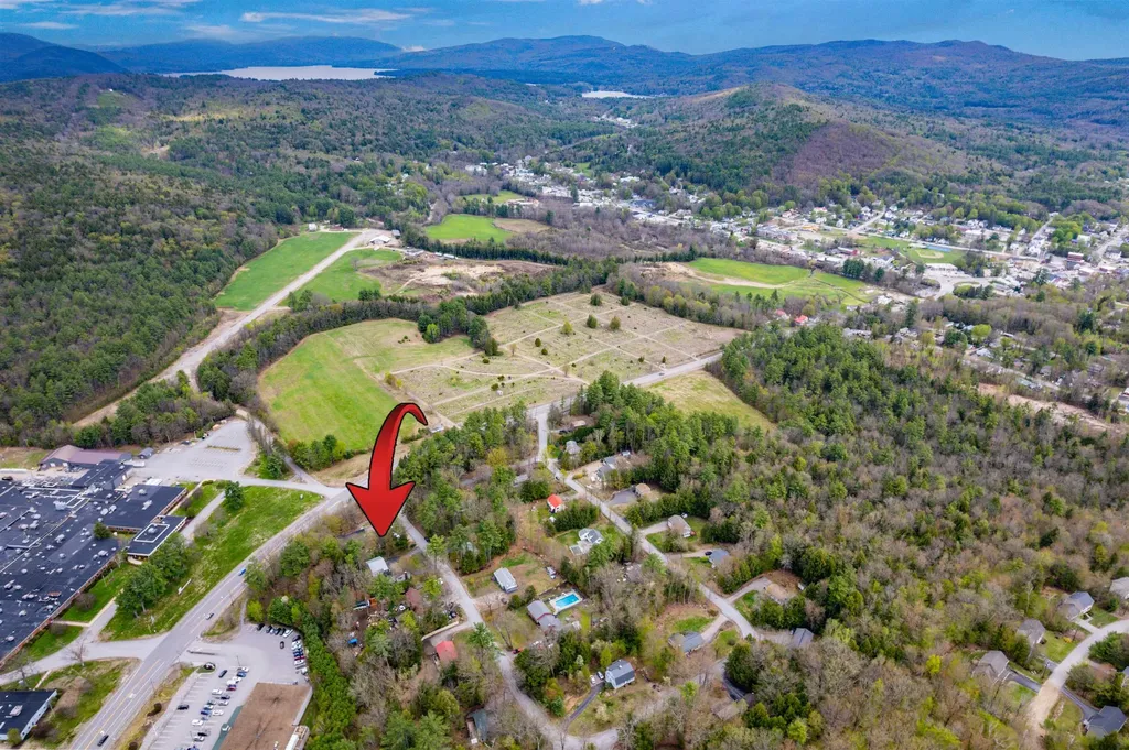 191 Worfield Circle Bristol NH 03222