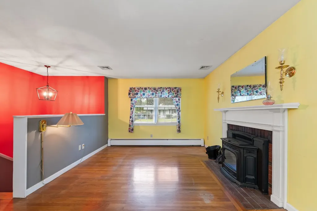 191 Worfield Circle Bristol NH 03222