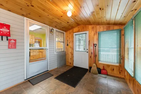 191 Worfield Circle Bristol NH 03222