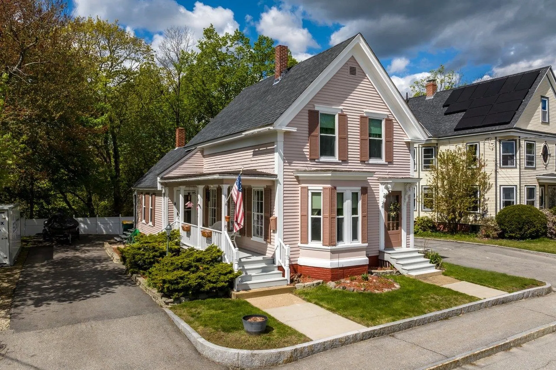 19 Sheridan Avenue Rochester NH 03867