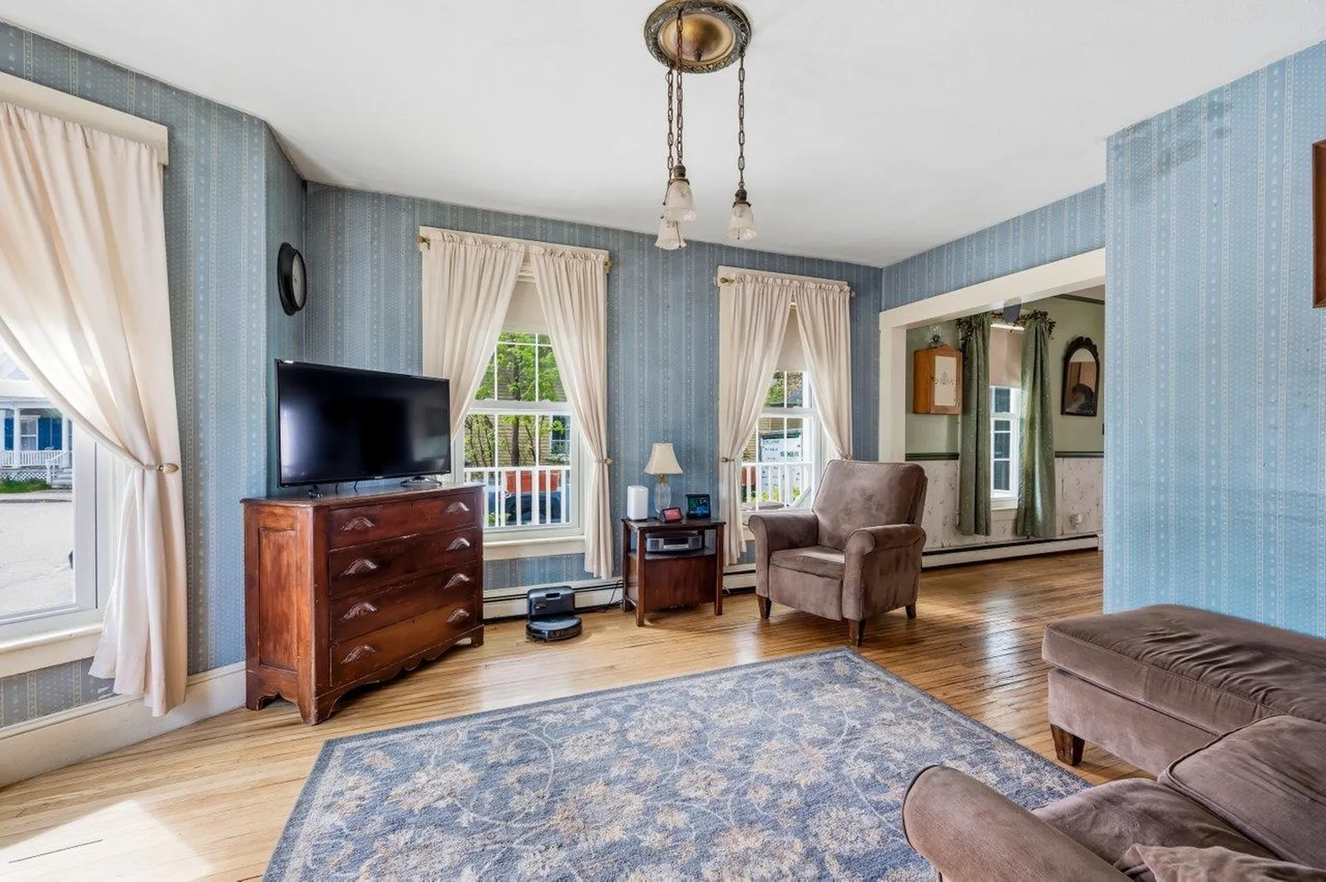 19 Sheridan Avenue Rochester NH 03867