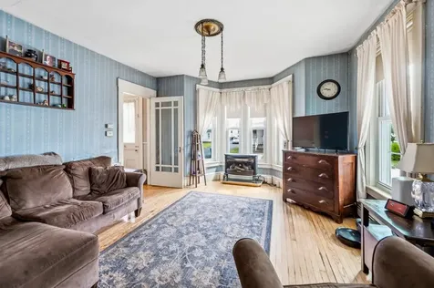 19 Sheridan Avenue Rochester NH 03867