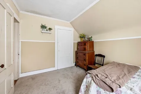 19 Sheridan Avenue Rochester NH 03867
