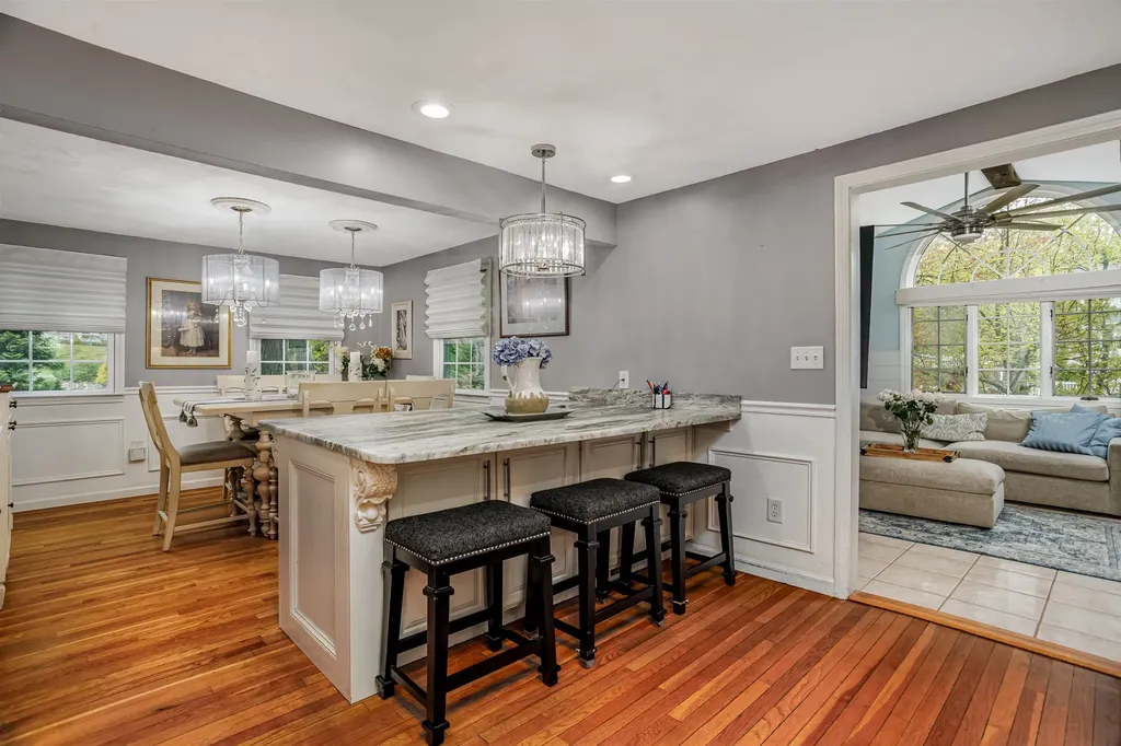 190 Wyndridge Circle Pelham NH 03076