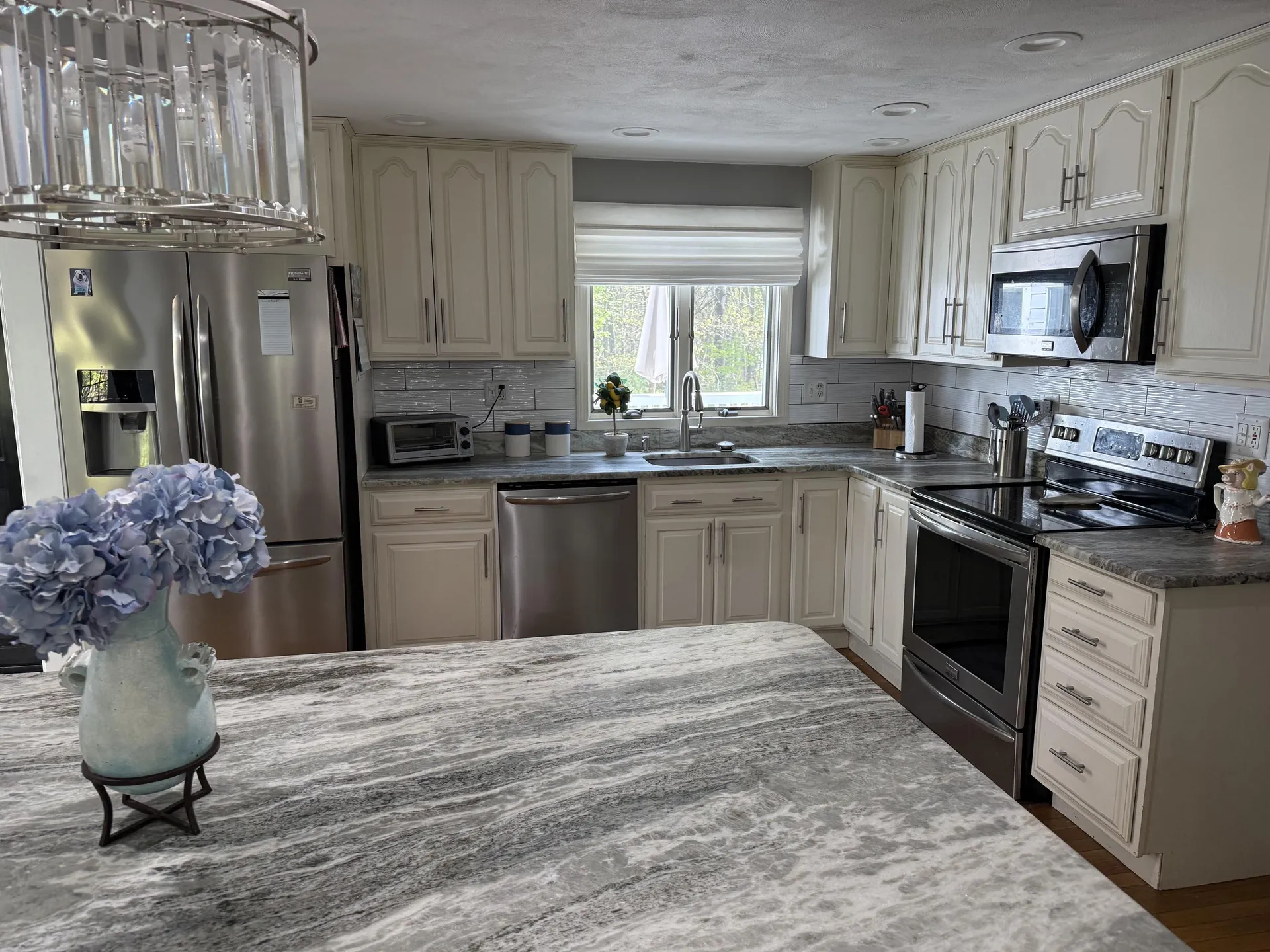 190 Wyndridge Circle Pelham NH 03076