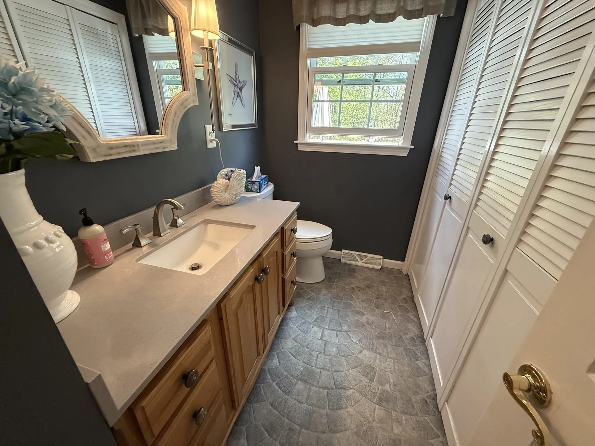 190 Wyndridge Circle Pelham NH 03076
