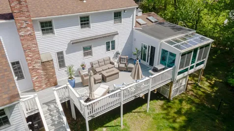 190 Wyndridge Circle Pelham NH 03076