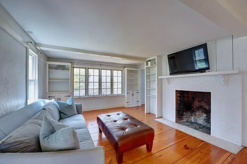 5 Wavecrest Circle York ME 03909