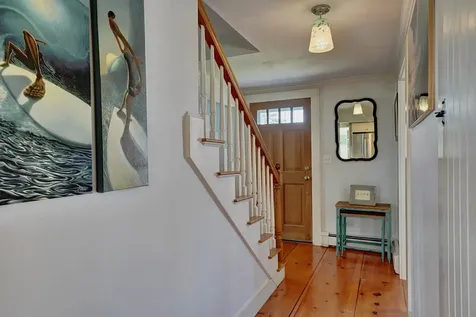 5 Wavecrest Circle York ME 03909