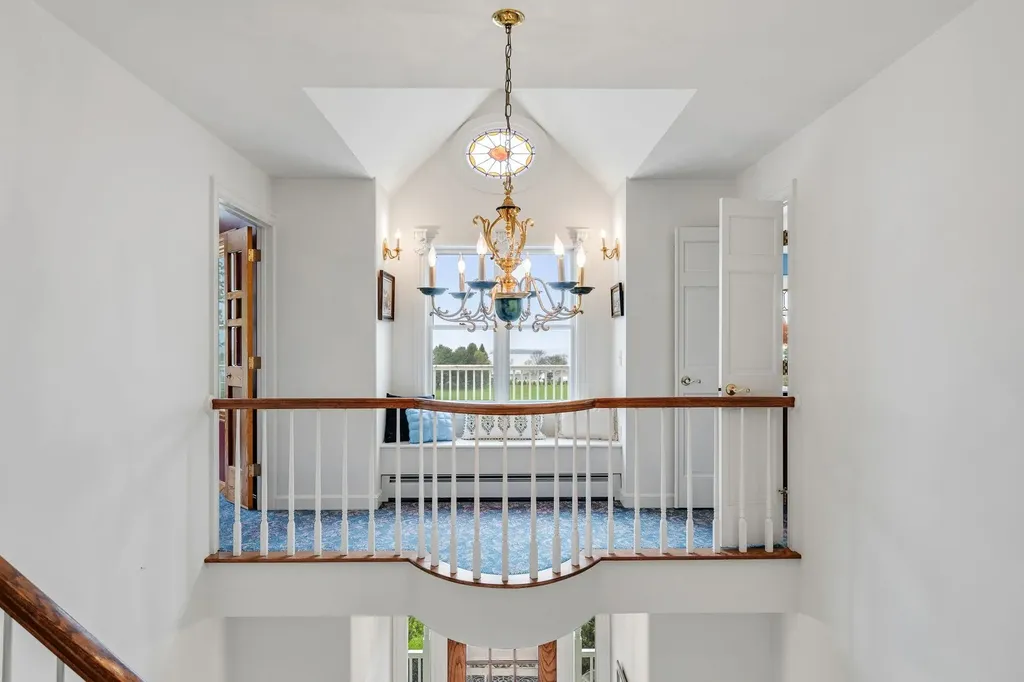 302 Ledge Hill Drive Georgia VT 05478