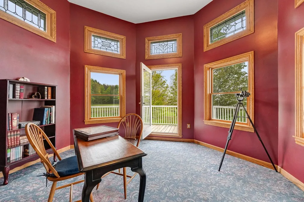 302 Ledge Hill Drive Georgia VT 05478