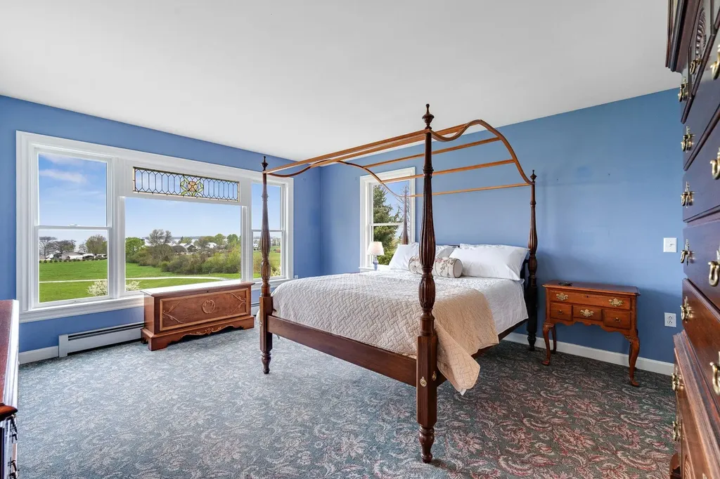302 Ledge Hill Drive Georgia VT 05478