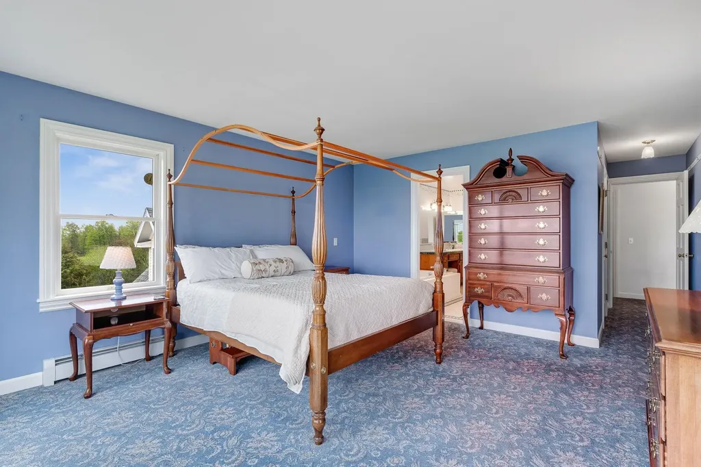 302 Ledge Hill Drive Georgia VT 05478