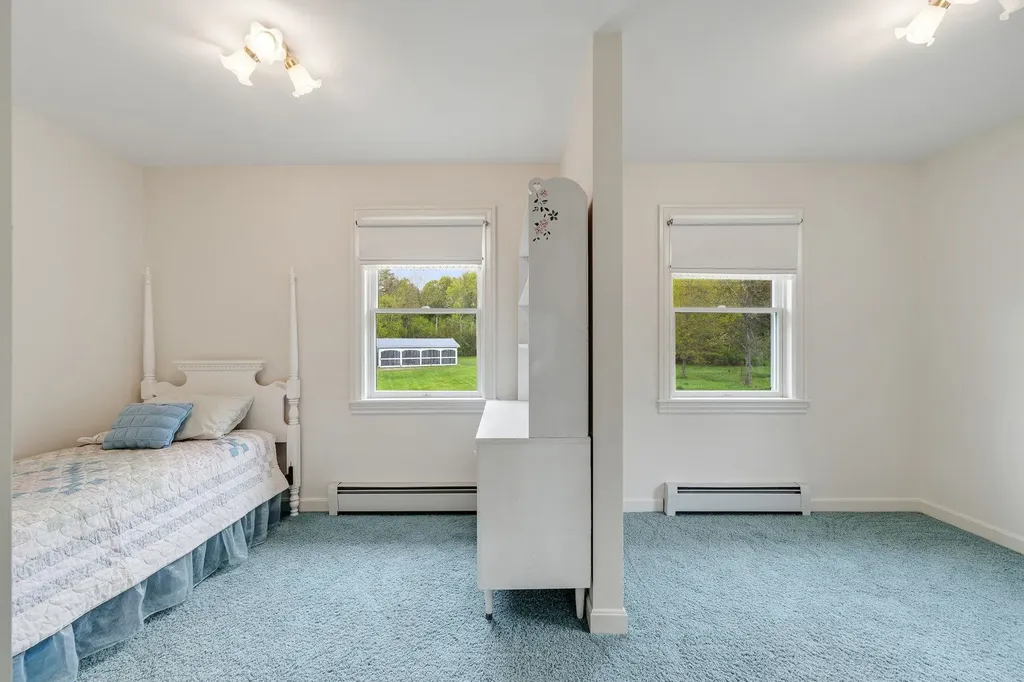 302 Ledge Hill Drive Georgia VT 05478